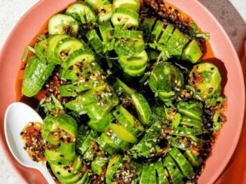 Salade Tiktok : la recette asiatique aux 500 millions de vues