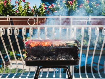 Barbecue : avez-vous le droit d’en faire sur votre balcon ?