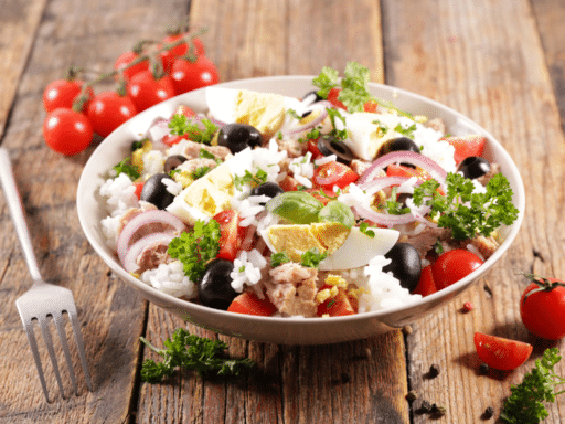 3 recettes simples et rapides pour vos salades de riz cet été !