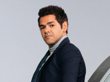 “Ils sont meilleurs que nous…” : Jamel Debbouze fait des confidences sur la nouvelle génération de stand-up