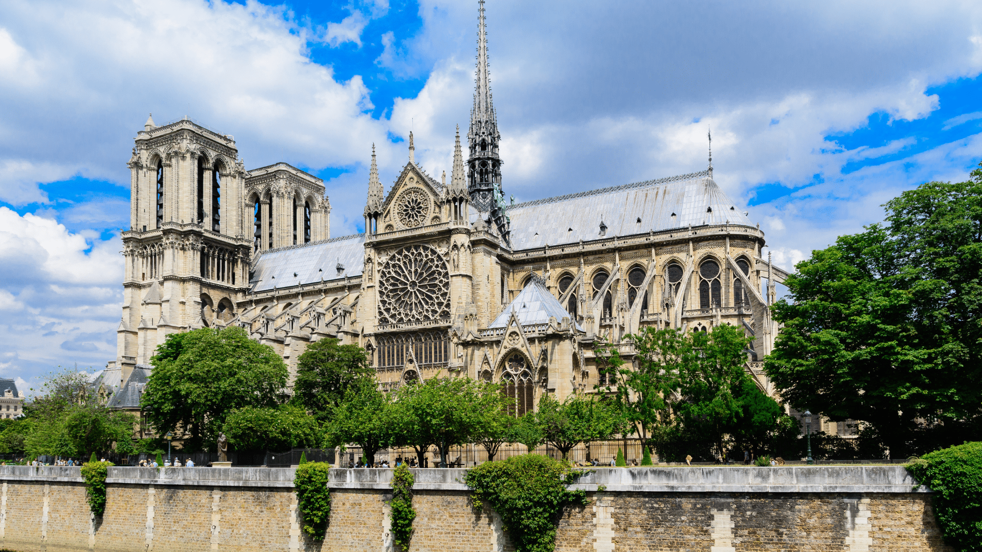 La reconstruction de Notre-Dame pour les JO 2024 : où en est-on cinq ans après l'incendie ?