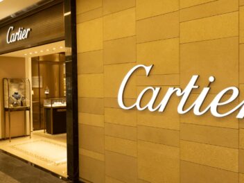 Un Mexicain remporte une victoire contre Cartier après avoir acheté des boucles d’oreilles à 28 euros au lieu de 28 000 euros !