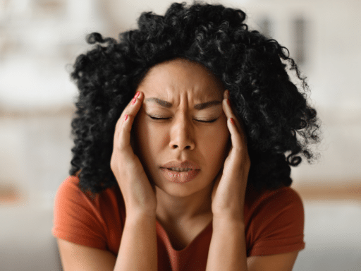 Migraines récurrentes : ce que vous devez savoir !
