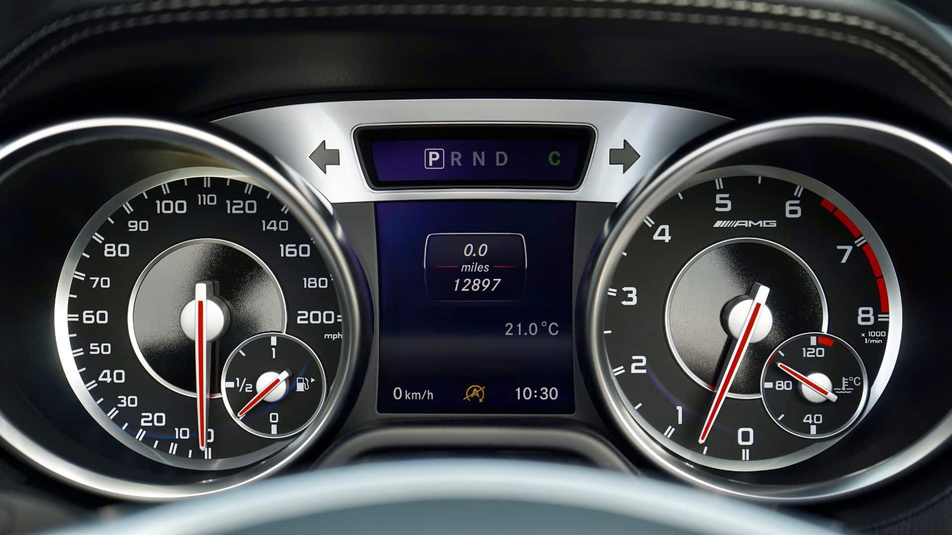 GPS : pourquoi la vitesse affichée diffère-t-elle de celle de votre compteur de voiture ?