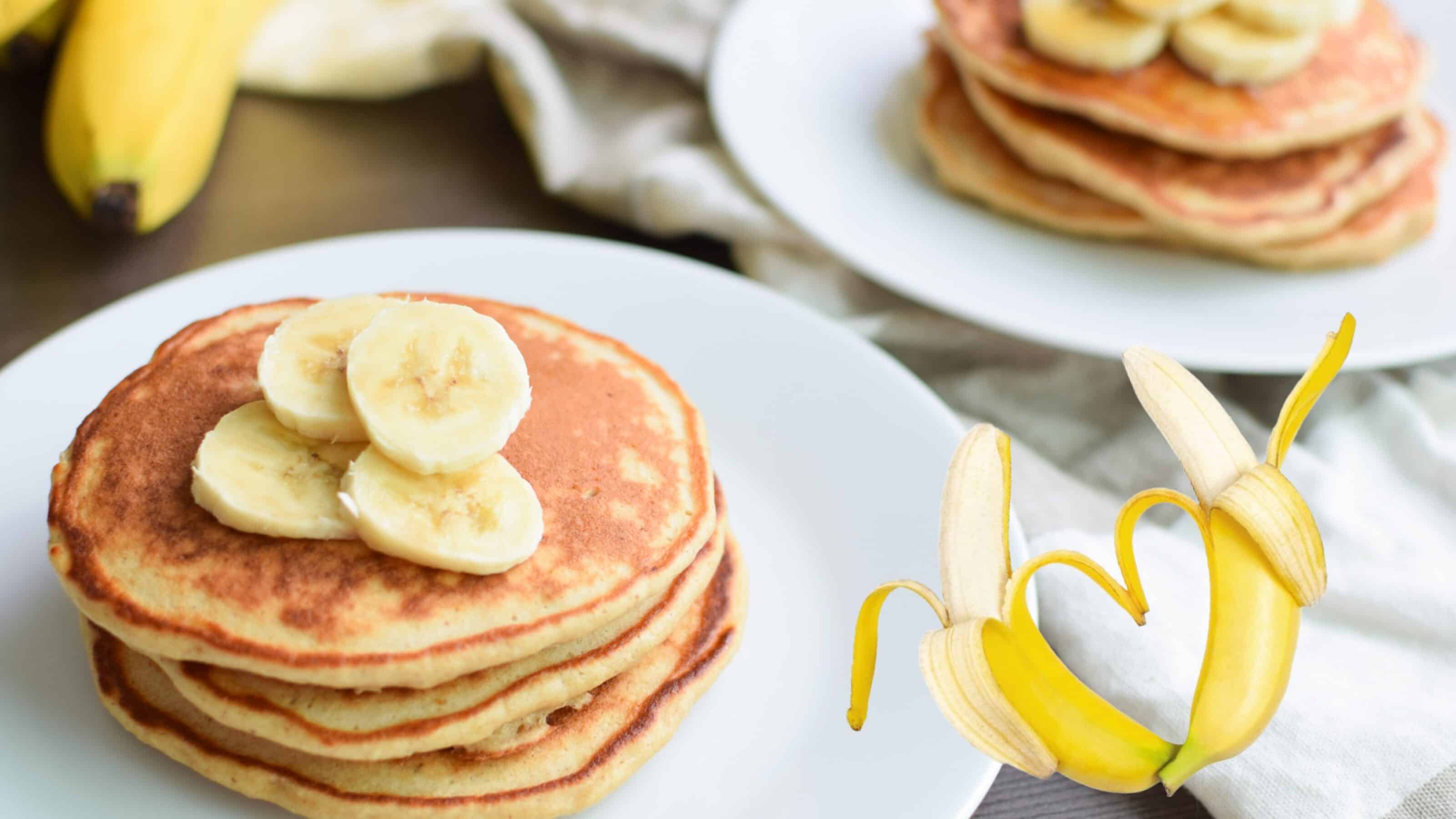 3 recettes faciles pour réussir vos pancakes à la banane ce printemps !