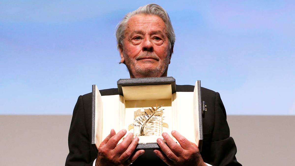 Alain Delon nous quitte : ses derniers mots bouleversants révélés !