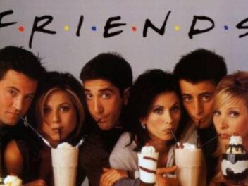 Friends fête ses 30 ans : pourquoi la sitcom des années 90 cartonne-t-elle toujours en 2024 ?