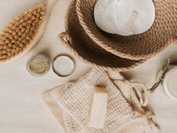 Gants de toilette : l’erreur d’hygiène que vous faites tous les jours sans le savoir