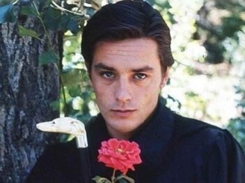 Alain Delon : La chanson volée à Johnny Hallyday qui a failli lancer sa carrière musicale