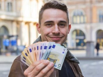 Salaires 2025 dans le digital : ces métiers qui vont exploser vos attentes !