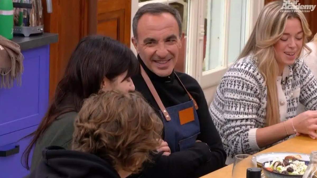 Star Academy : La bourde gênante de Marguerite face à Nikos Aliagas déclenche un moment inattendu au château !