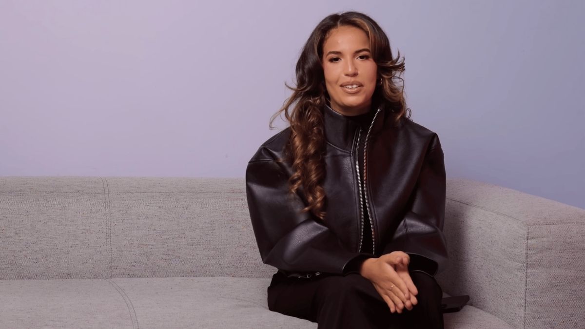 Poupette Kenza fait volte-face : l’influenceuse avoue avoir commandité l’extorsion qui l’a menée en prison