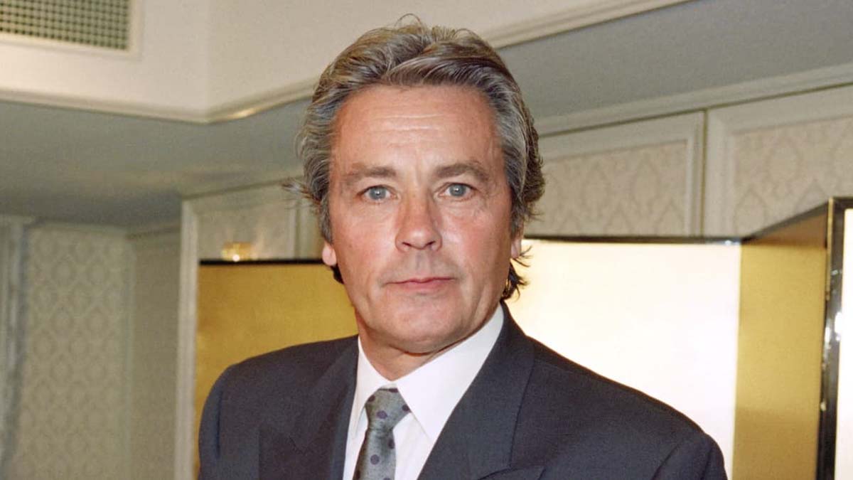 Alain Delon disparaît à 88 ans : ses derniers mots dévoilent le secret familial qui l’a hanté toute sa vie